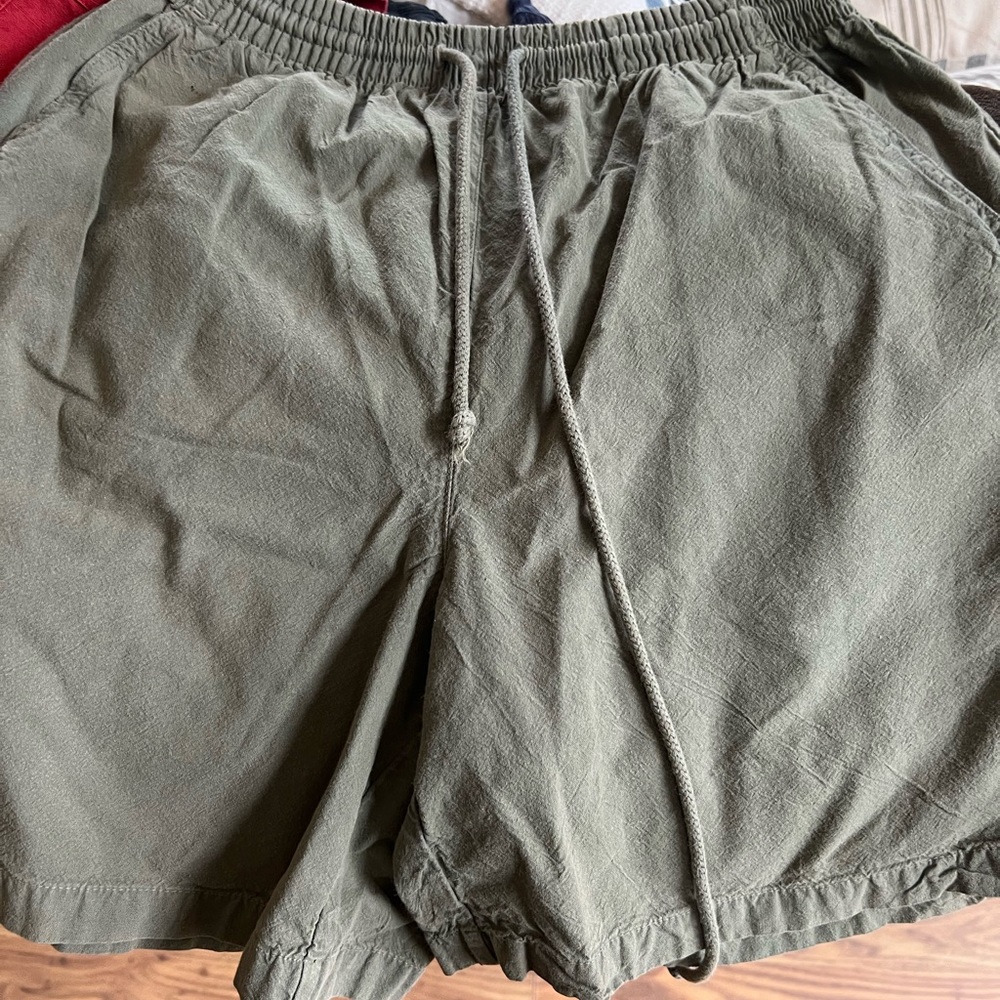 Ladies shorts